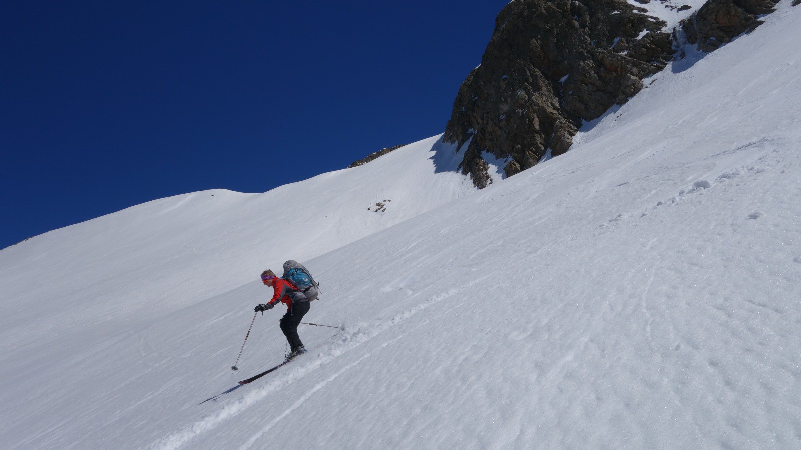 Descente du versant Nord du Gélas