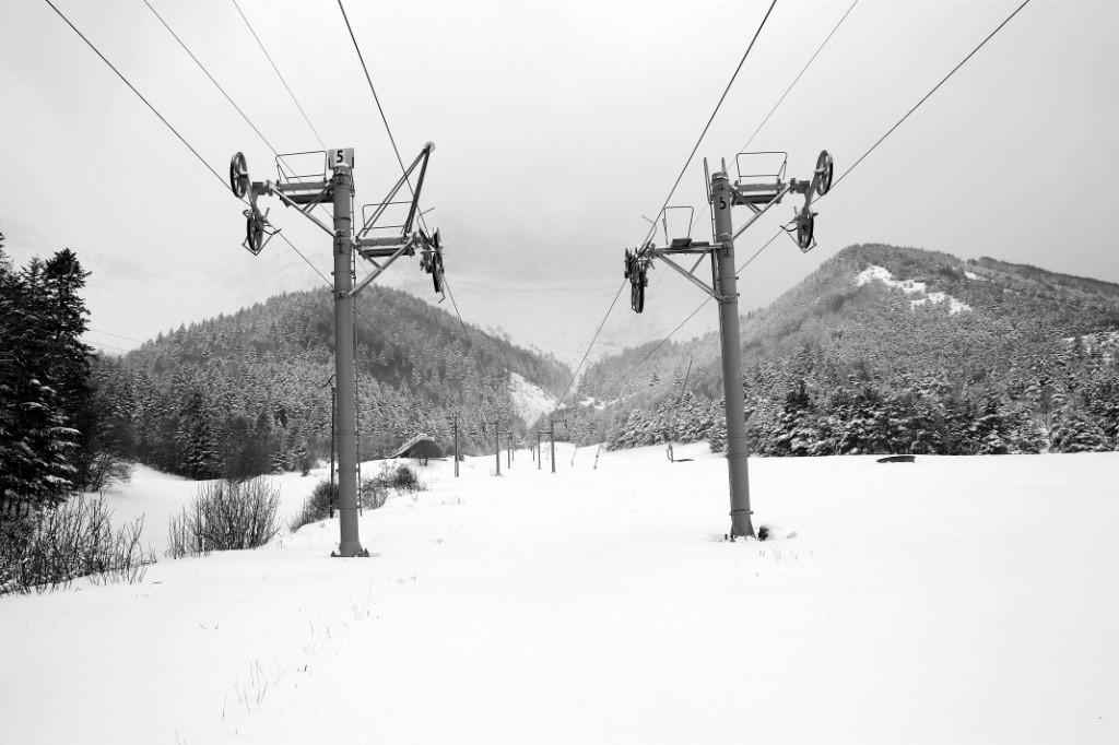#1 Les téléskis de Gresse en Vercors en black Les téléskis de Gresse en Vercors en black