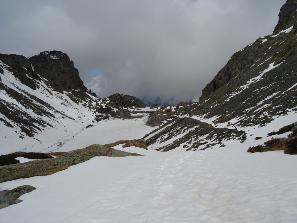 La traversée au dessus du lac du Crouzet