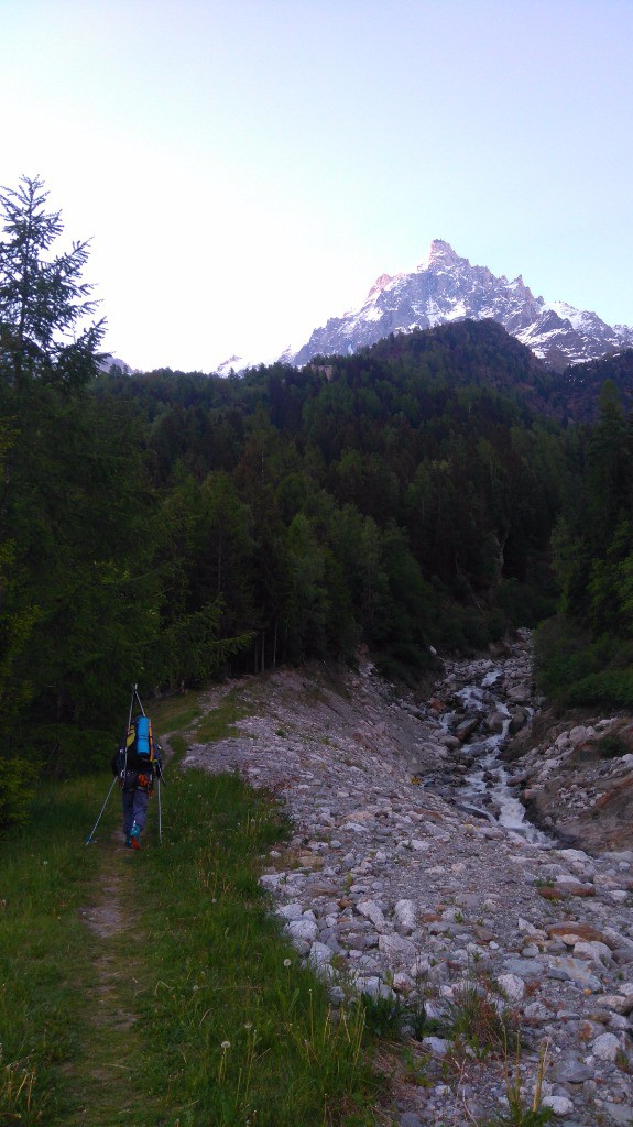 #2 même sans duvet ni tente les sacs sont lourds en autonomie même sans duvet ni tente les sacs sont lourds en autonomie