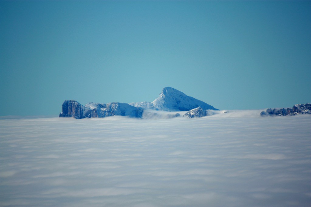 #7 Le Vercors qui dépasse tout juste des nuages
Le Vercors qui dépasse tout juste des nuages