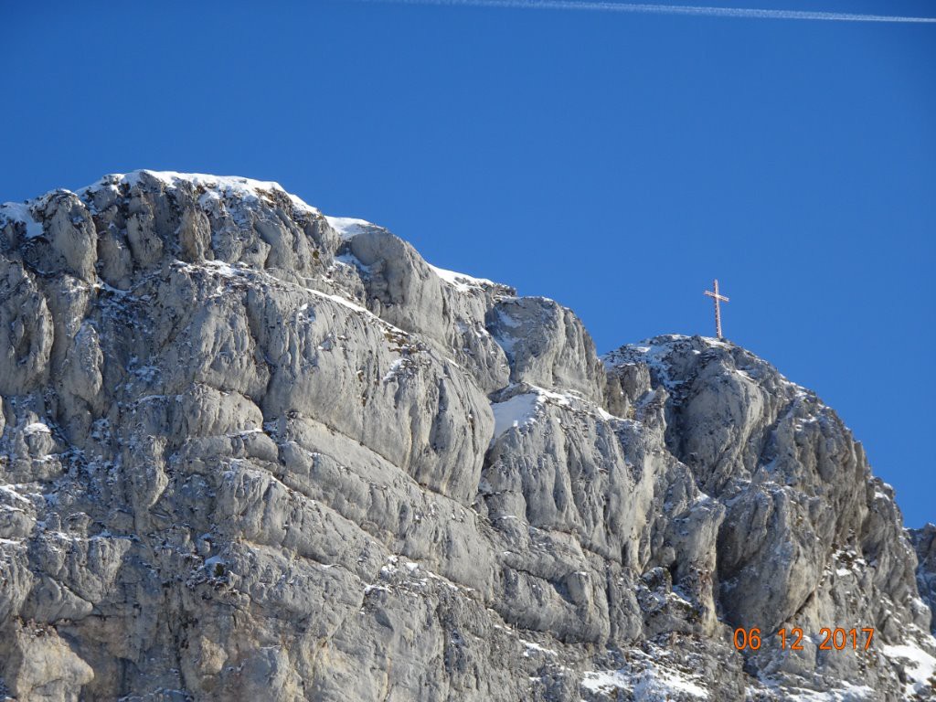 La croix sur les barres du grand Som