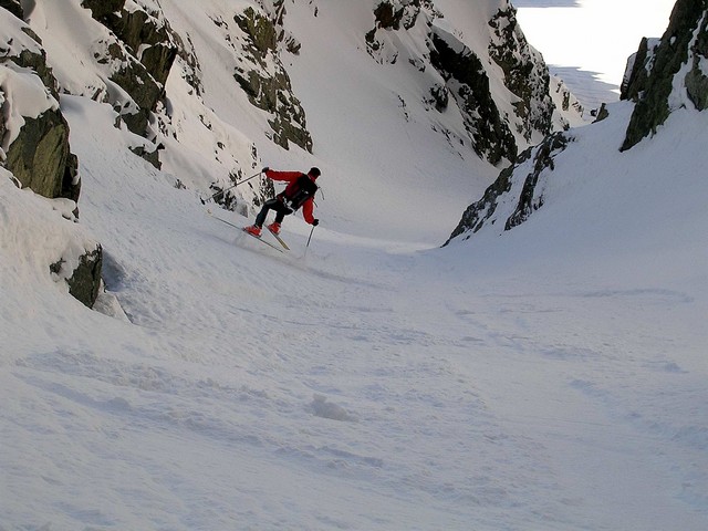 #7 Couloir du Rocher d Couloir du Rocher d'Arguille : Dans le couloir David enquille !