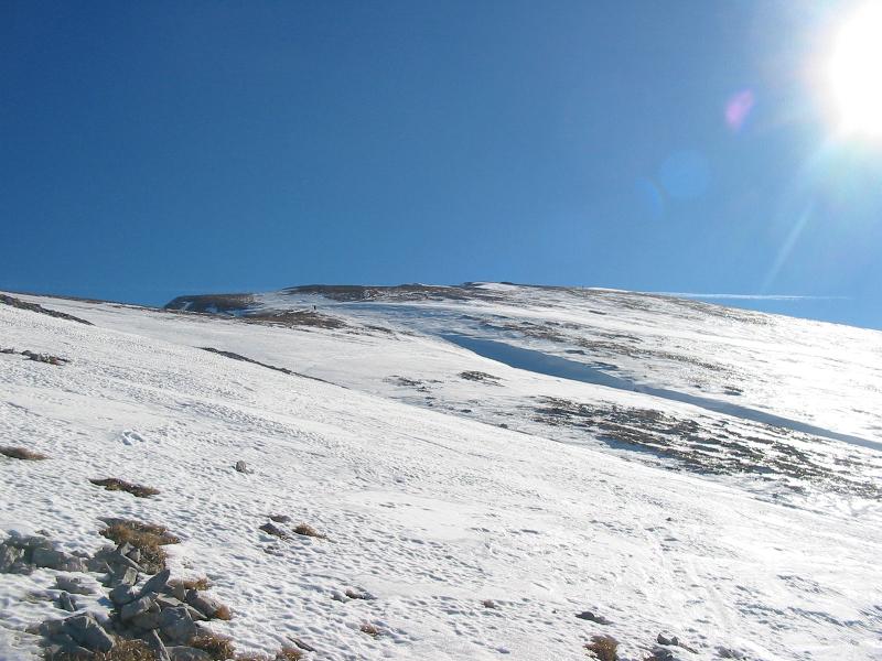 #2 Le Grand Veymont : Le sommet est en vue mais le plateau sommital est bien dégarni Le Grand Veymont : Le sommet est en vue mais le plateau sommital est bien dégarni