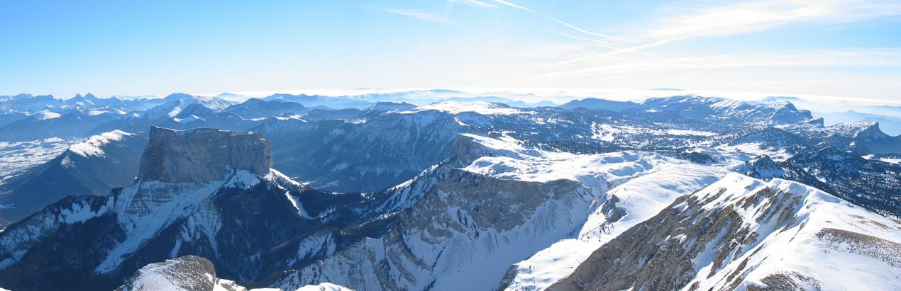 #4 Grand Veymont : Vue sur le Sud avec l Grand Veymont : Vue sur le Sud avec l'immensité des Hauts Plateaux du Vercors
