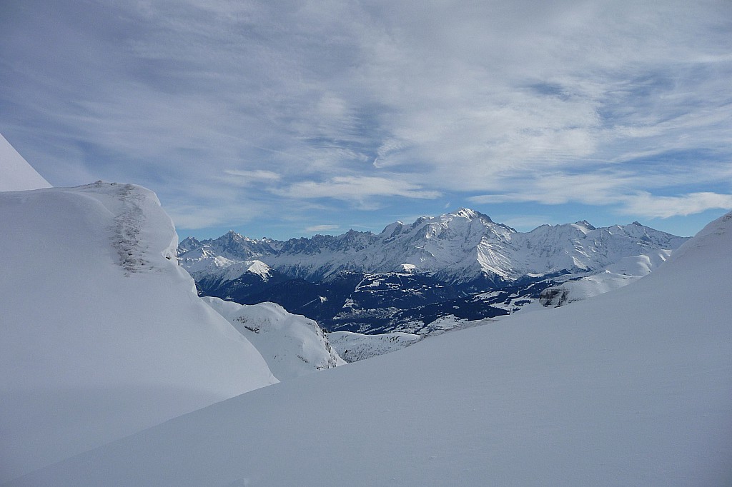Jolie vue sur le massif du Mont-Blanc