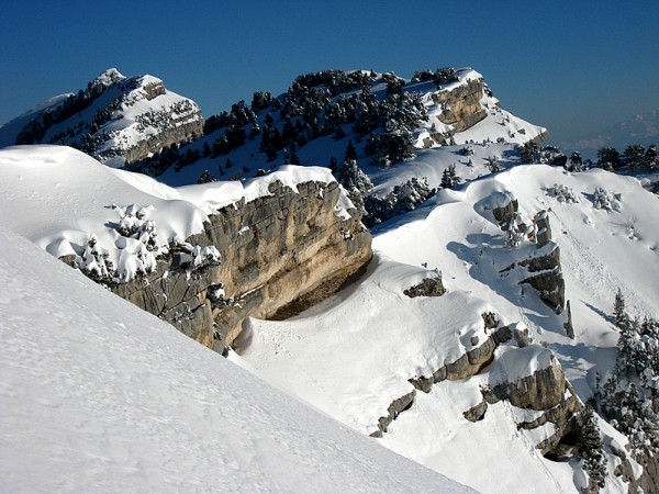 Pas de Rocheplane : Cherchez la "marmotte de Rocheplane" avec son bonnet blanc