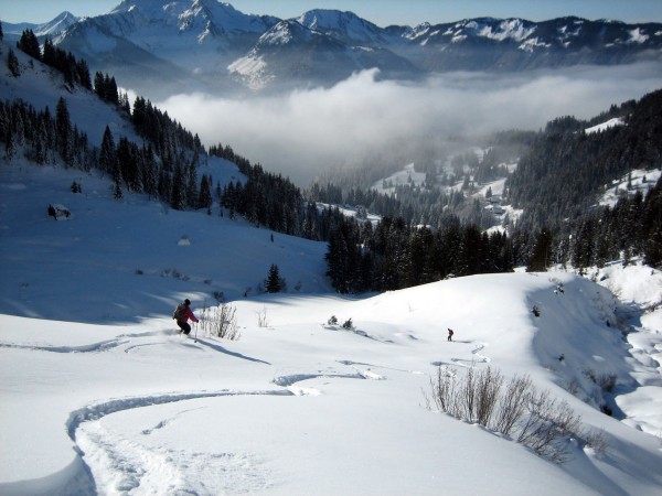 #8 Vallon : Excellente descente dans le vallon entre la Pointe de Nantaux et la face Ouest du Roc de Tavaneuse Vallon : Excellente descente dans le vallon entre la Pointe de Nantaux et la face Ouest du Roc de Tavaneuse