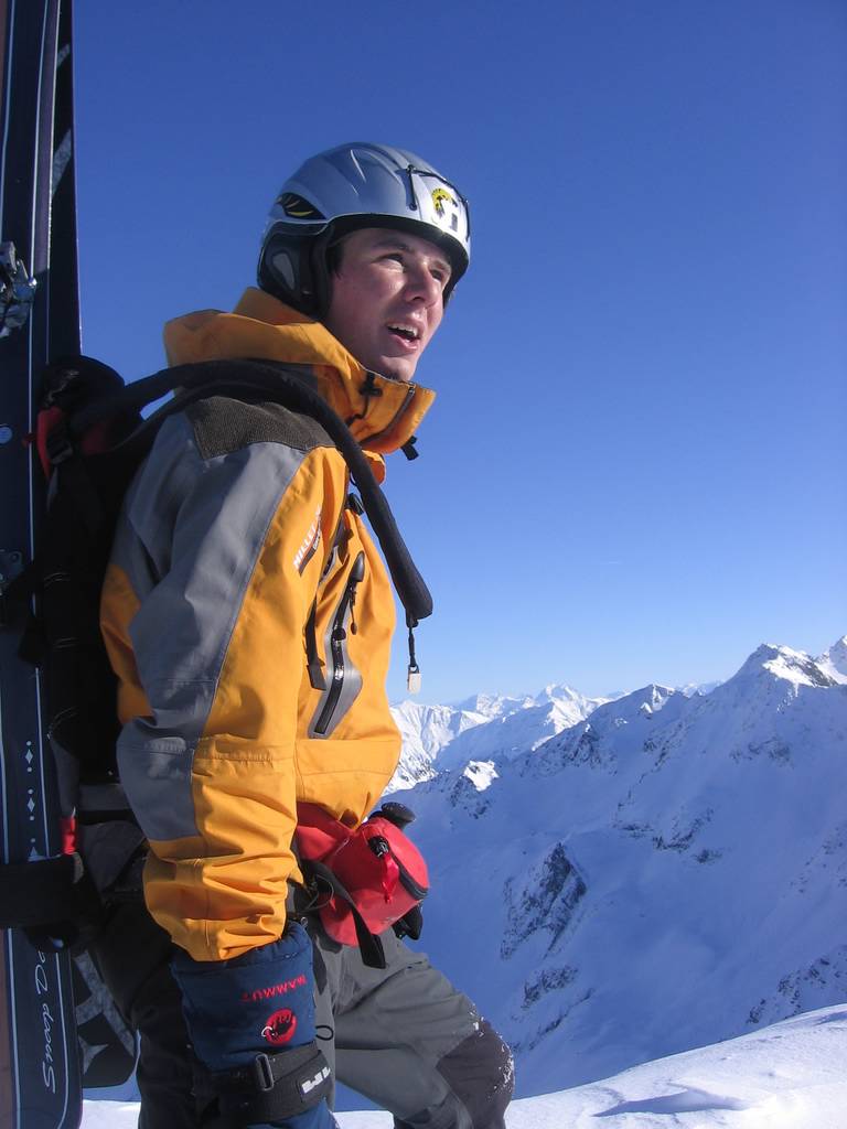 #7 Grandes Lanches, couloir SW : Hooooo, les beaux skis ! Grandes Lanches, couloir SW : Hooooo, les beaux skis !