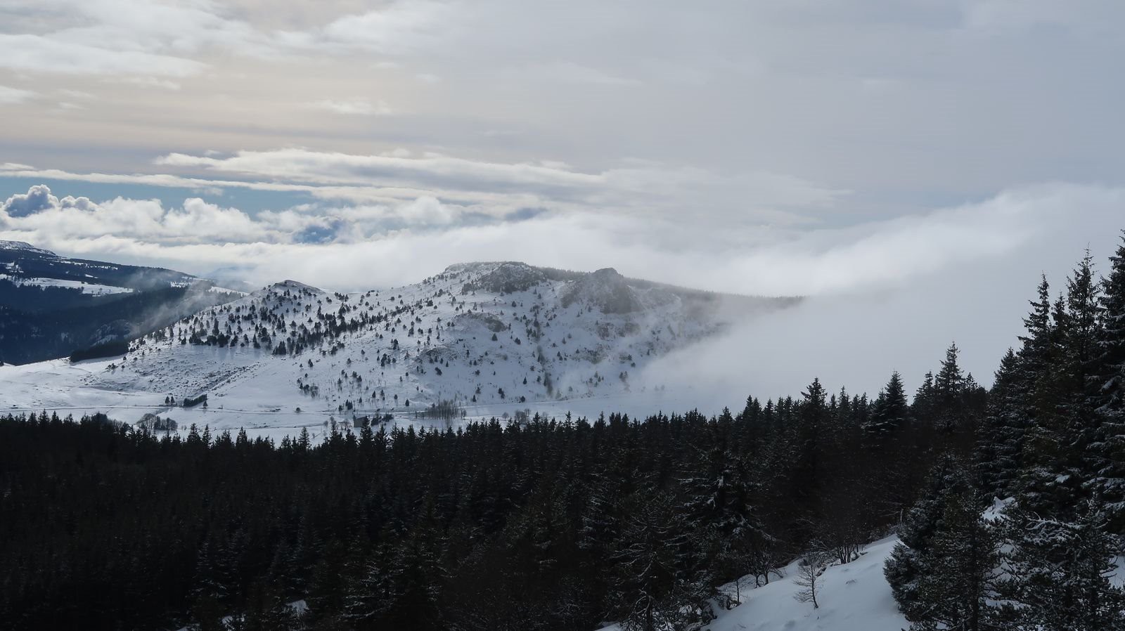 #10 Le Cirque des Boutières drapé Le Cirque des Boutières drapé