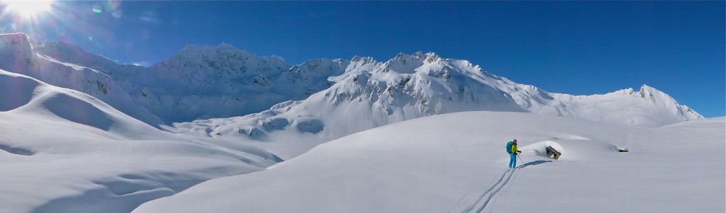 #6 Refuge du Merlet sous la neige Refuge du Merlet sous la neige