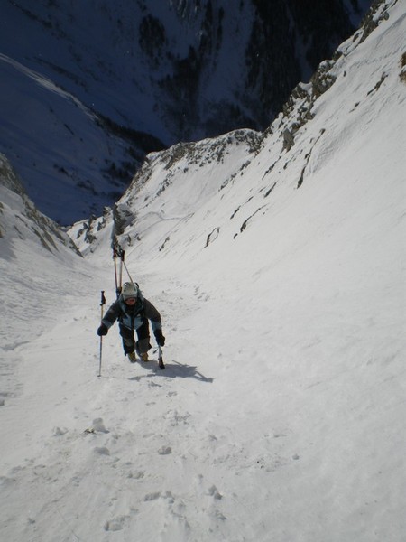 #2 Pécloz : Remontée du couloir SW : on se caille ! Pécloz : Remontée du couloir SW : on se caille !