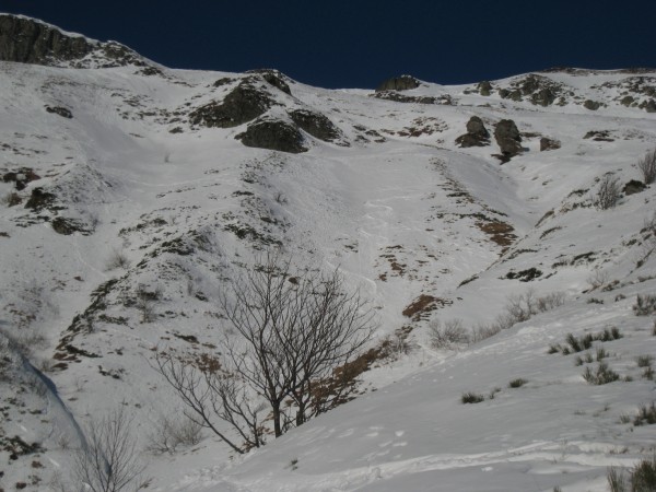 #2 Sous le Puy de Cacadogne : Le terrain de jeux des chamois Sous le Puy de Cacadogne : Le terrain de jeux des chamois