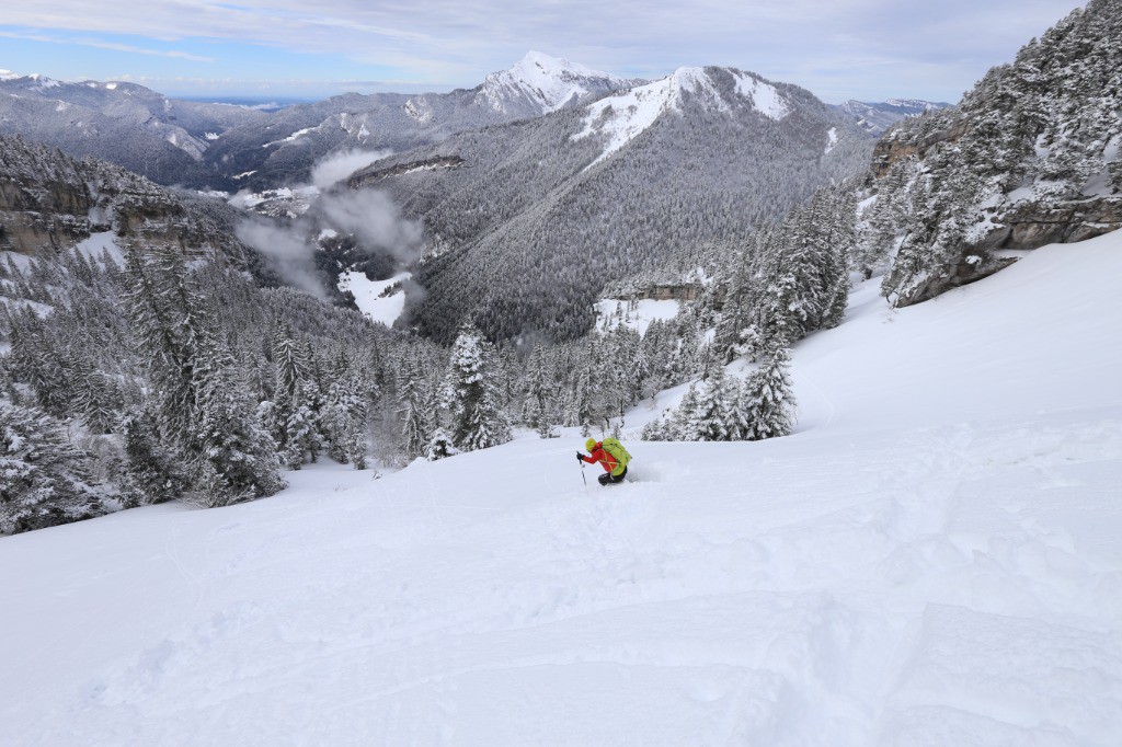 #9 Anouk dans la descente, très bonne neige... Anouk dans la descente, très bonne neige...