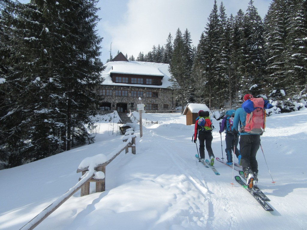 #2 J1 Arrivée au refuge Chocholowska J1 Arrivée au refuge Chocholowska