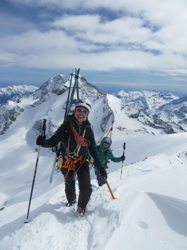 #7 Joana, aide gardienne des Evettes. On dit merci Janie pour le piolet ;-) Joana, aide gardienne des Evettes. On dit merci Janie pour le piolet ;-)