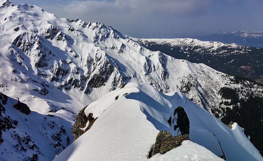 #6 Arrivée sur la crête sommitale... Arrivée sur la crête sommitale...