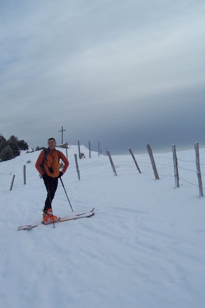 #3 croix : Le sommet, Loic toujours devant croix : Le sommet, Loic toujours devant