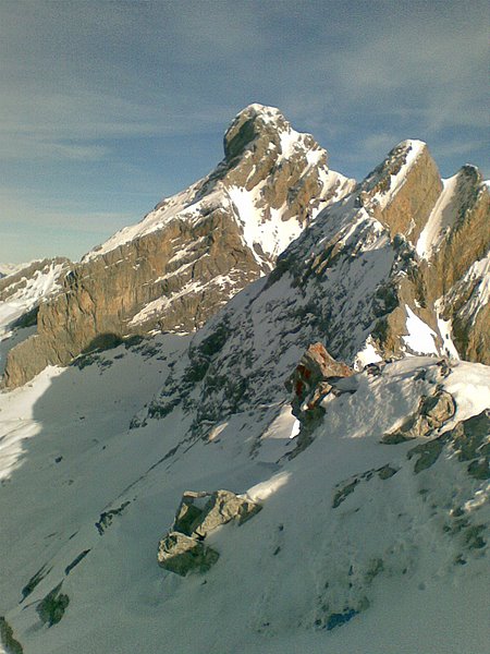 #3 Pointe Percée : Pointe Percée et Pointe des Verts depuis le sommet de la Pointe de Chombas Pointe Percée : Pointe Percée et Pointe des Verts depuis le sommet de la Pointe de Chombas