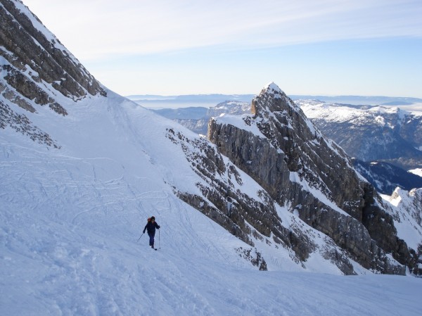 #4 Montée à Tête Pelouse : En pleine montée, on peut même apercevoir le Jura derrière. Montée à Tête Pelouse : En pleine montée, on peut même apercevoir le Jura derrière.