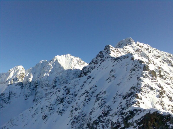 #5 bien plâtrées : Face Ouest de la Gde Valloire et contrefort Ouest du Rocher d bien plâtrées : Face Ouest de la Gde Valloire et contrefort Ouest du Rocher d'Arguille.