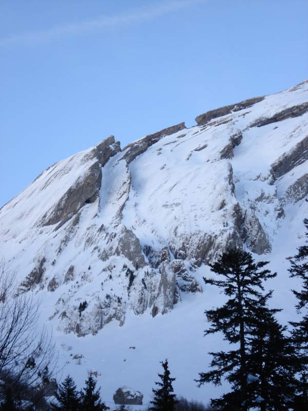 #1 Couloir de la Virgule : Belle vue sur le couloir de la virgule. Couloir de la Virgule : Belle vue sur le couloir de la virgule.