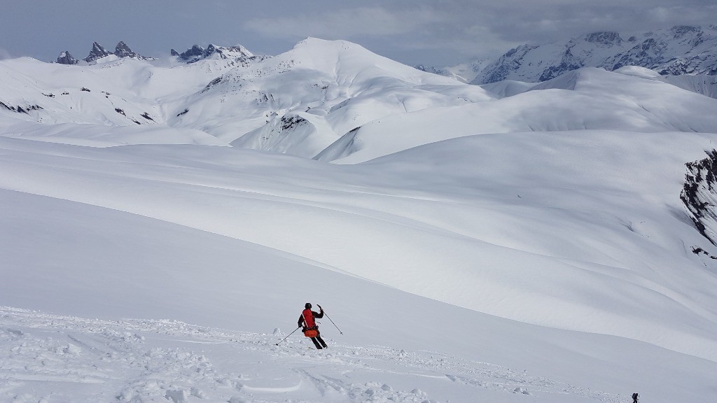 Descente vers le Lac des Quirlies