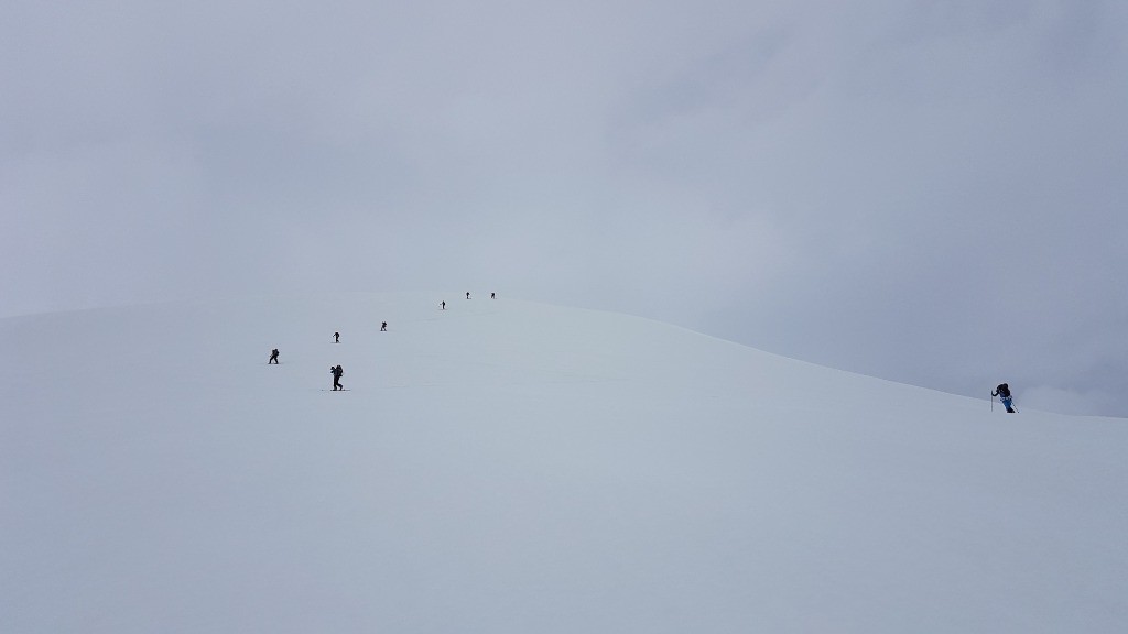 Sur la croupe montant vers la cime de la Valette