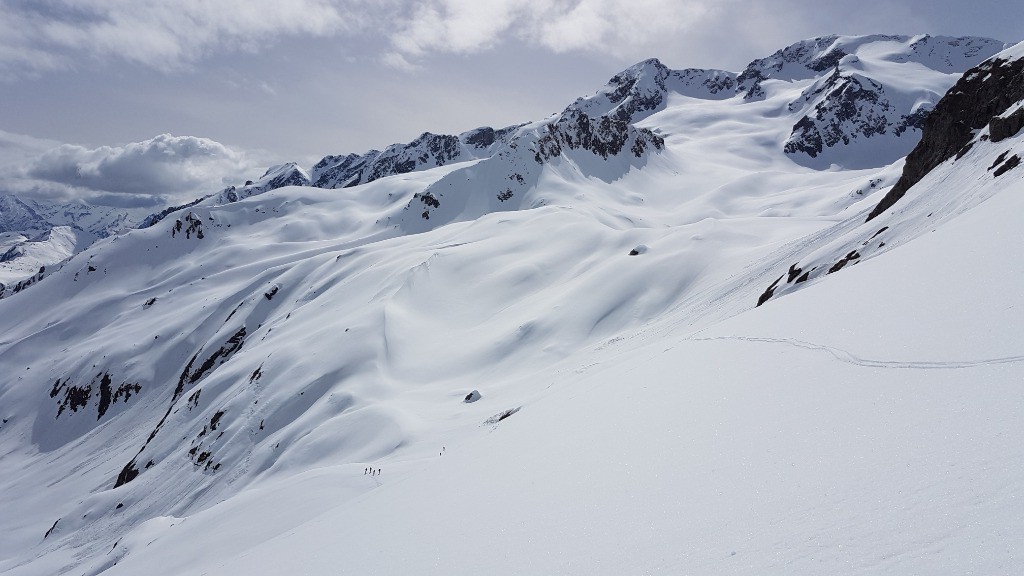 Descente sur le Lac des Quirlies