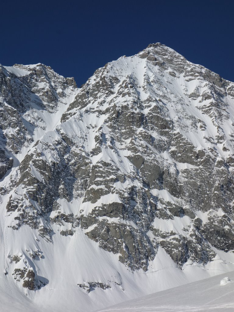 #8 D D'un peu plus loin