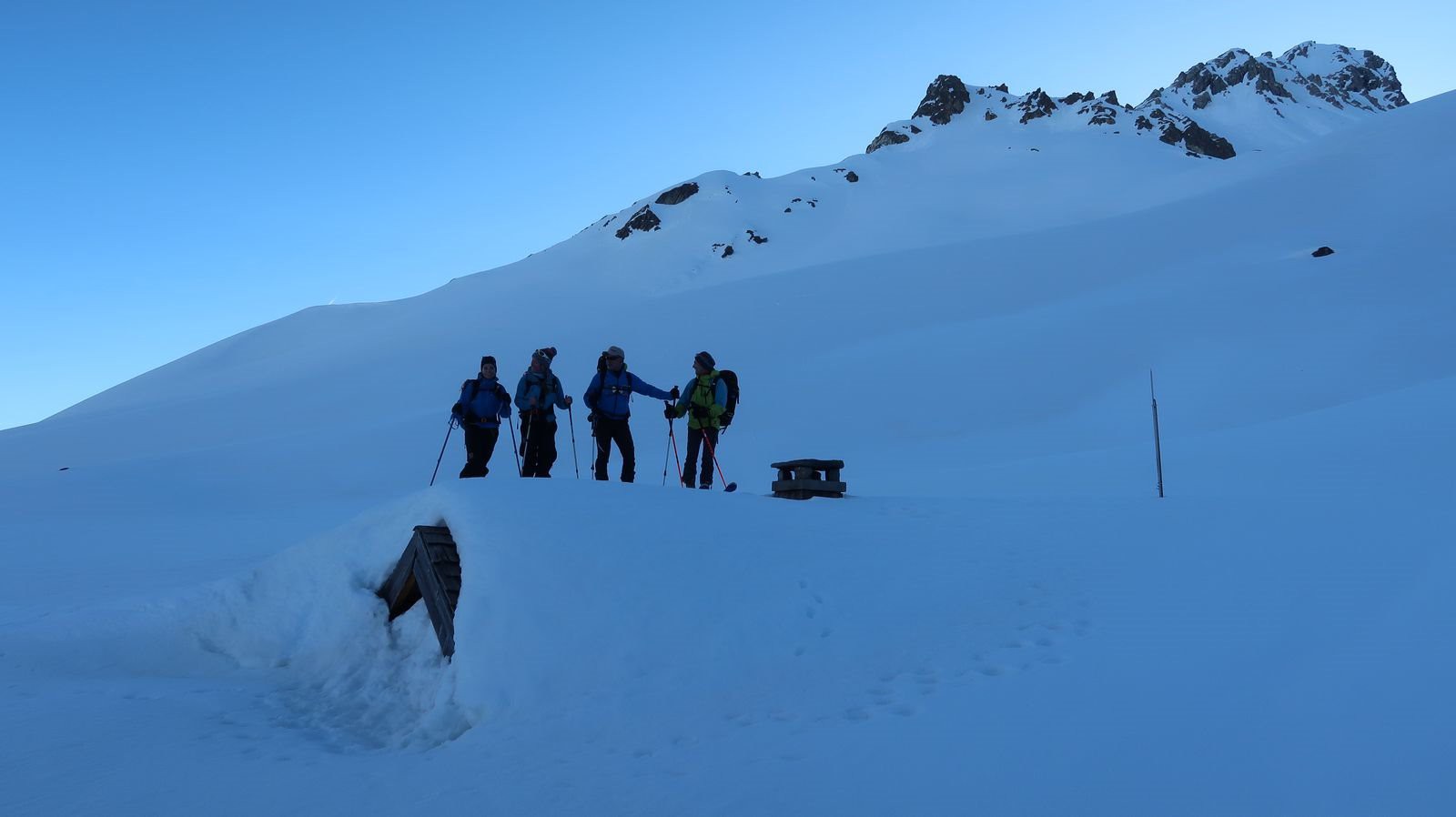 #18 Déjà 4 à se mettre sur le toit Déjà 4 à se mettre sur le toit