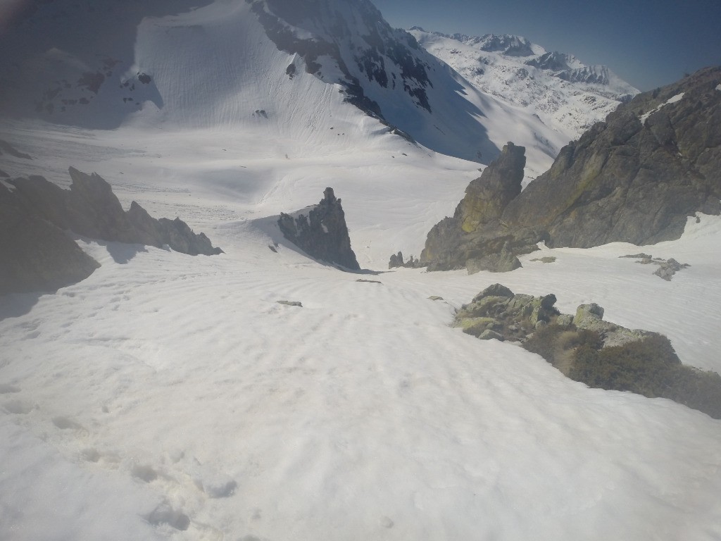 #3 La sortie du colleto, face sud, neige encoreportante vers 08h45 La sortie du colleto, face sud, neige encoreportante vers 08h45
