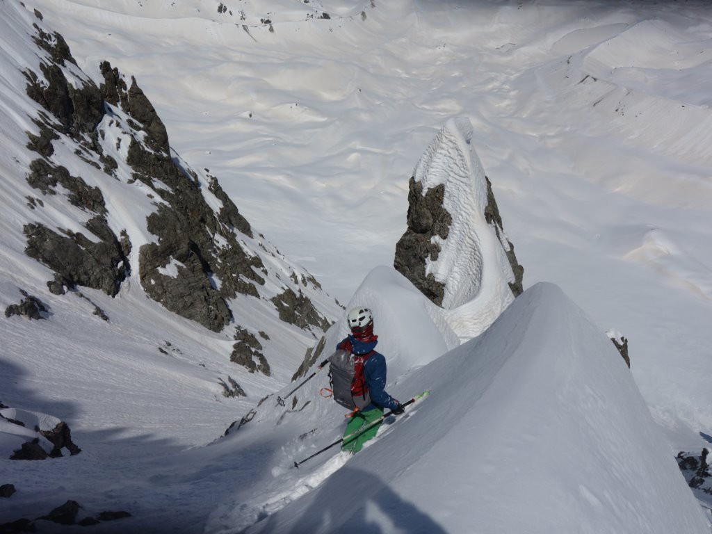 Deuxième couloir caché et brèche salvatrice