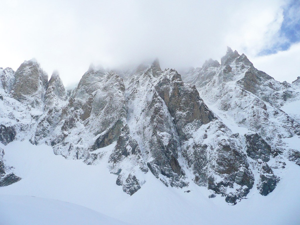 #4 Quelques millions d Quelques millions d'années passées à peaufiner ces énigmes de pierre