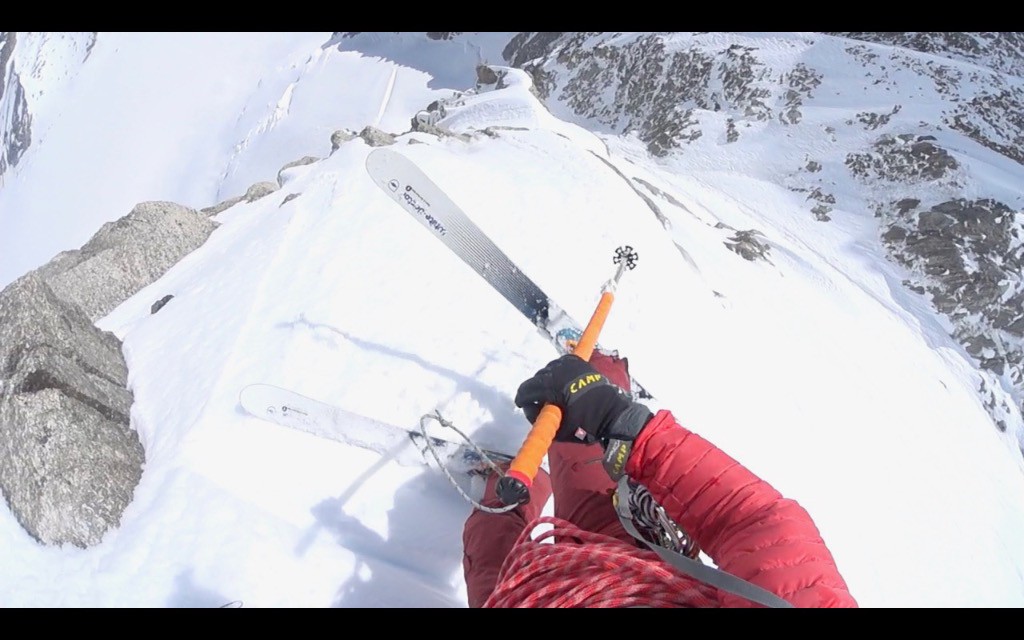 #6 A la descente : une cinquantaine de mètres avant le premier rappel ... A la descente : une cinquantaine de mètres avant le premier rappel ...