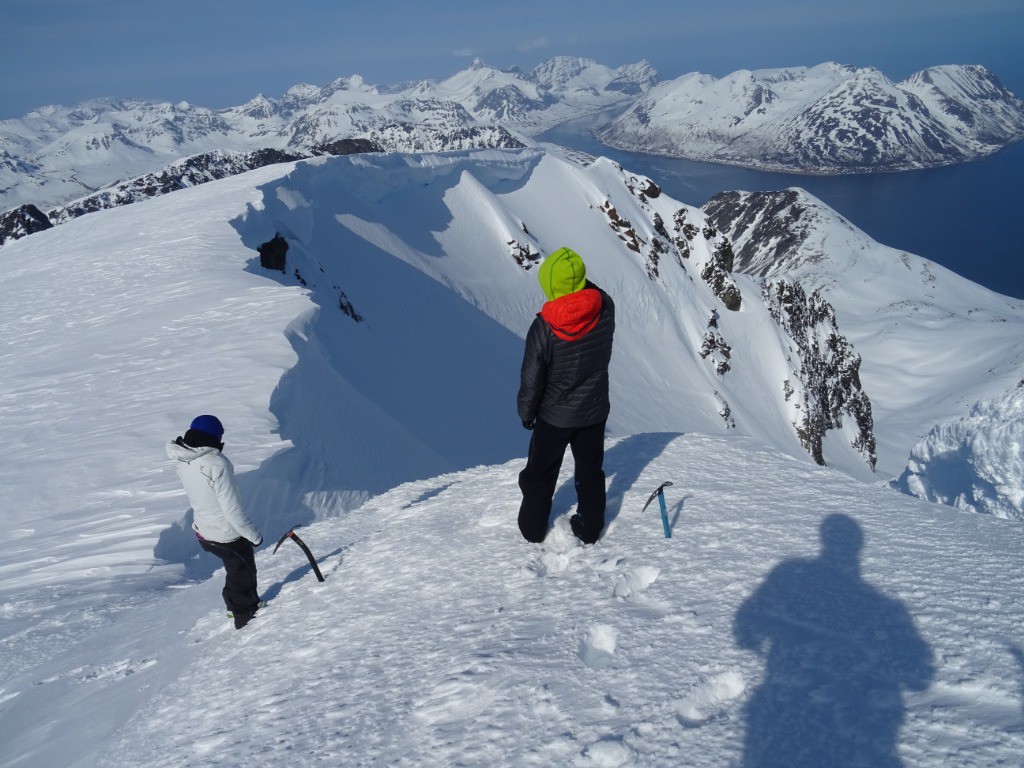 J10 : On cherche l'entrée du couloir NE.