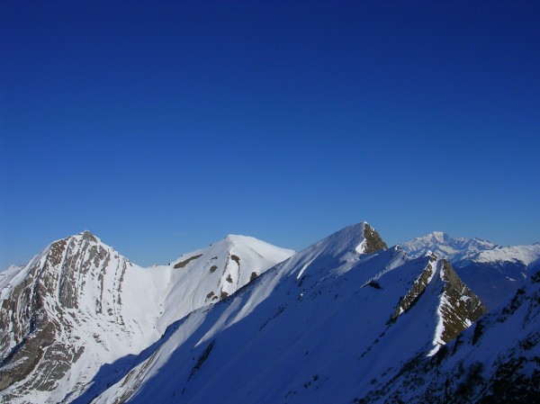 #5 les environs : On peux apprécier les conditions! L les environs : On peux apprécier les conditions! L'armenaz est bien touché