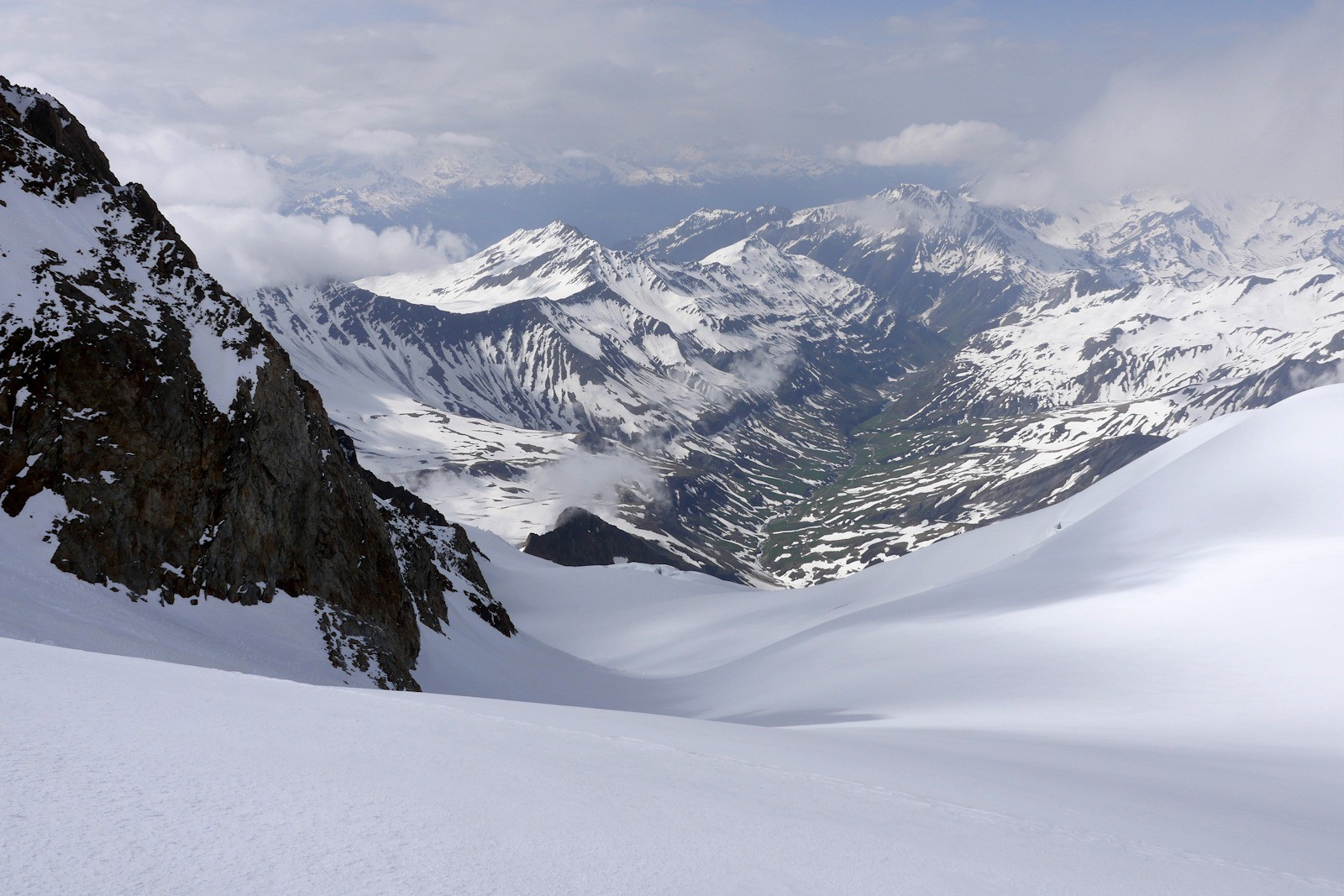 Neige superbe sur le glacier.