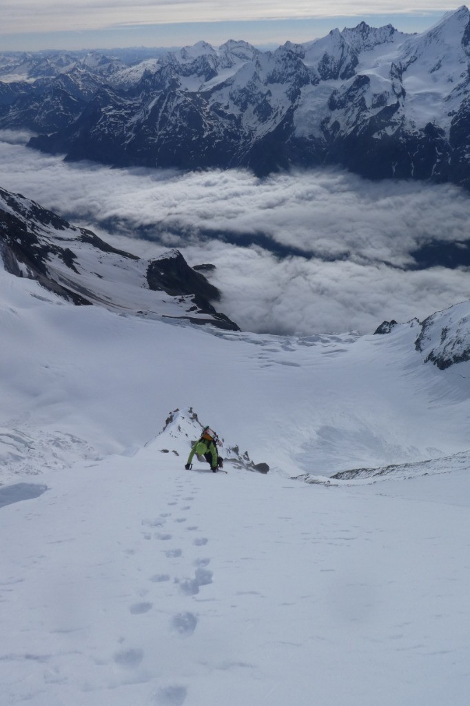 #5 Le long de l Le long de l'éperon.