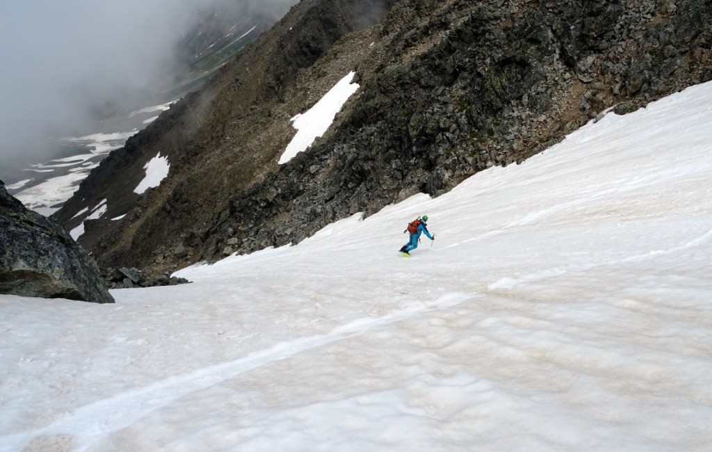 #17 dans les 900 m de la face dans les 900 m de la face