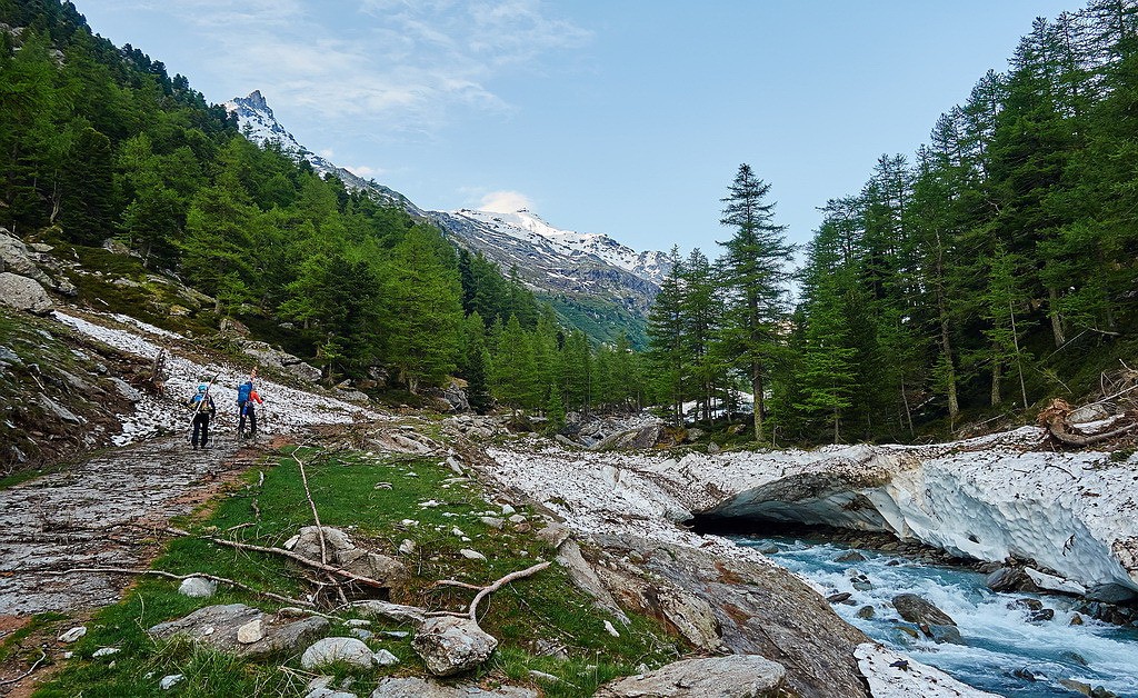 #1 Départ à pied vers 1800m Départ à pied vers 1800m