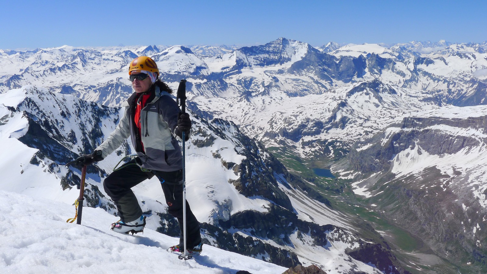 #17 Il y a encore de la neige pour jouer Il y a encore de la neige pour jouer