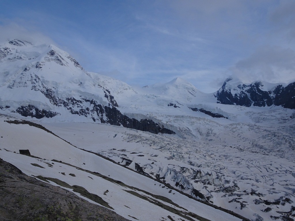 #5 la vue de l la vue de l'accès au glacier depuis le passo di verra