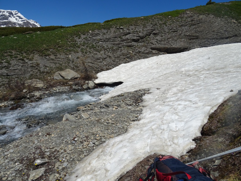 #28 Déchaussage à 2300m. Déchaussage à 2300m.