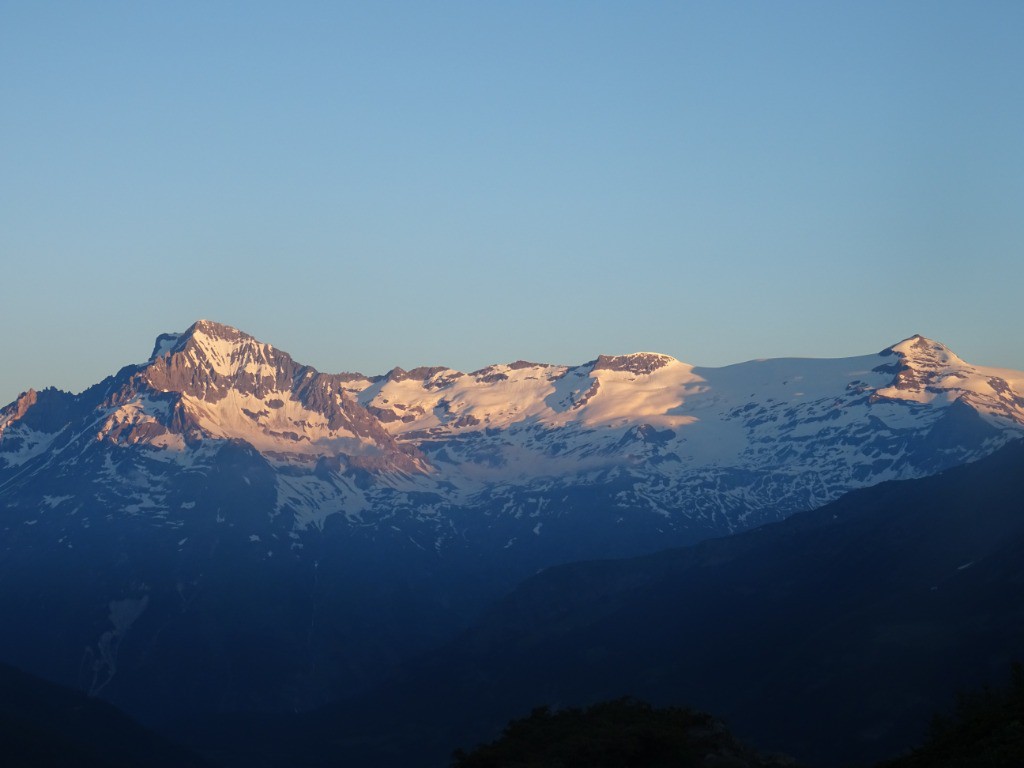 #1 Lever de soleil sur les Glaciers de la Vanoise Lever de soleil sur les Glaciers de la Vanoise
