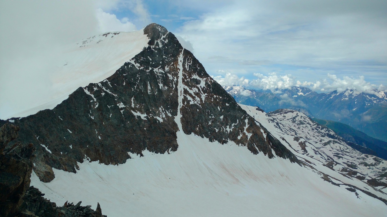 #11 L L'Etendard et son écharpe