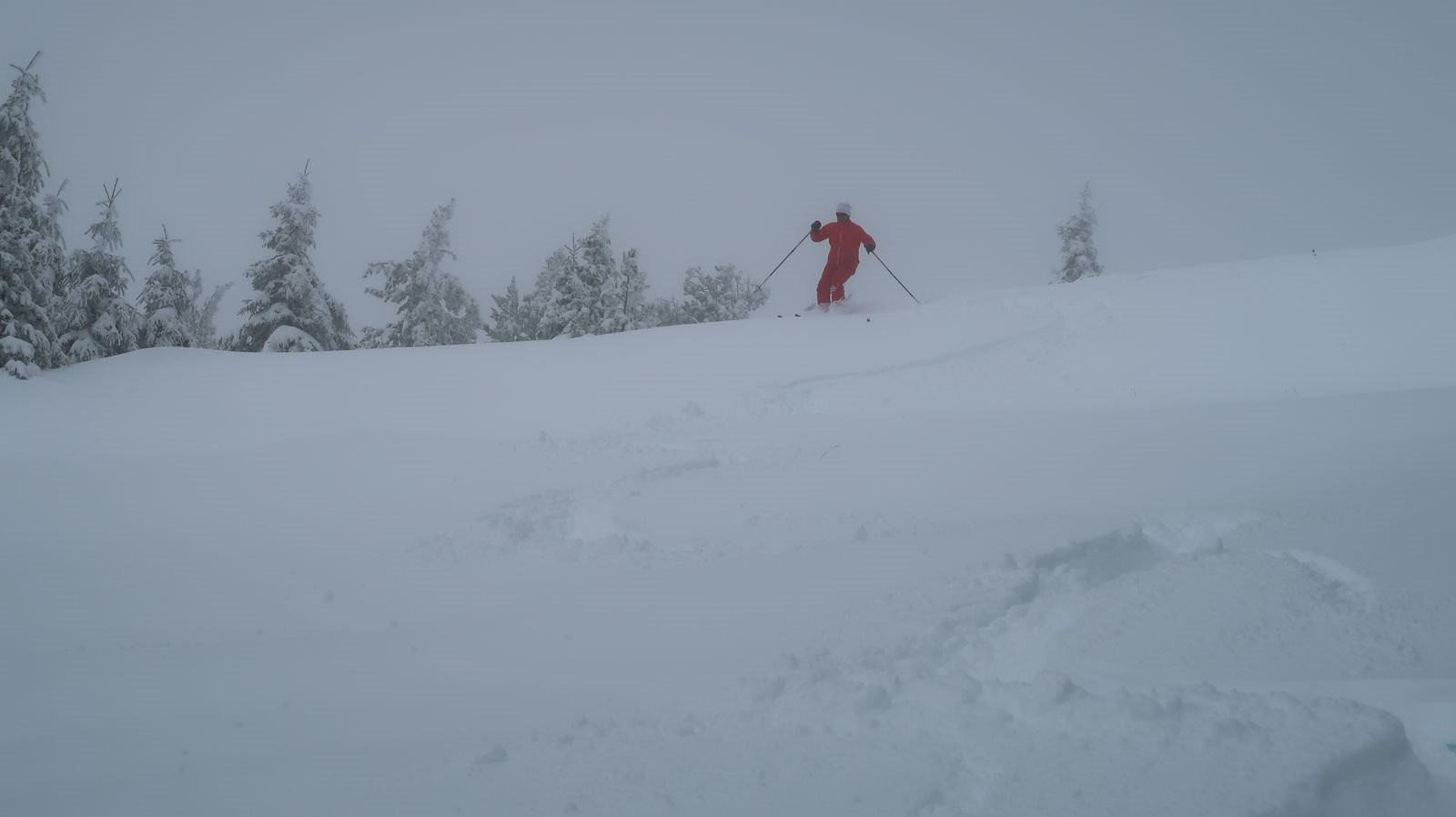 #6 Très bon enneigement même dans le clapas de la noire Très bon enneigement même dans le clapas de la noire