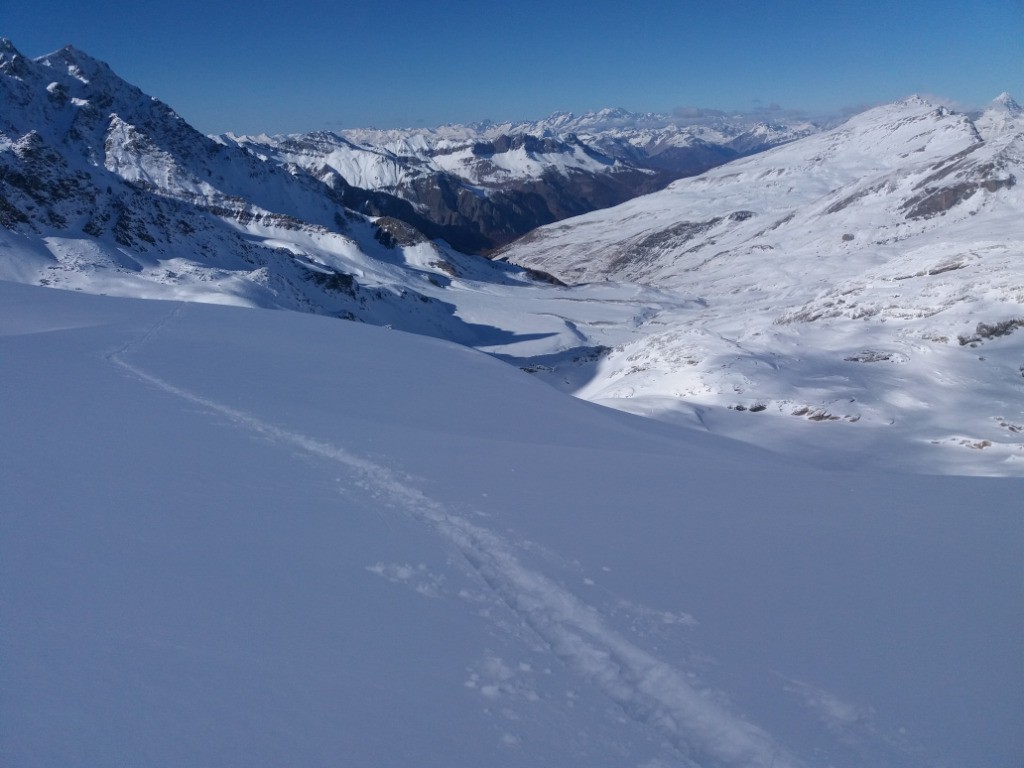#2 25 de fraiche sous les spatules, mais quand tu te retourne, c 25 de fraiche sous les spatules, mais quand tu te retourne, c'est bien sec juste derrière !