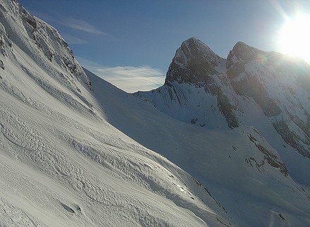 #6 Dernière montée : Retour au col pour descendre sur le col des Aravis Dernière montée : Retour au col pour descendre sur le col des Aravis