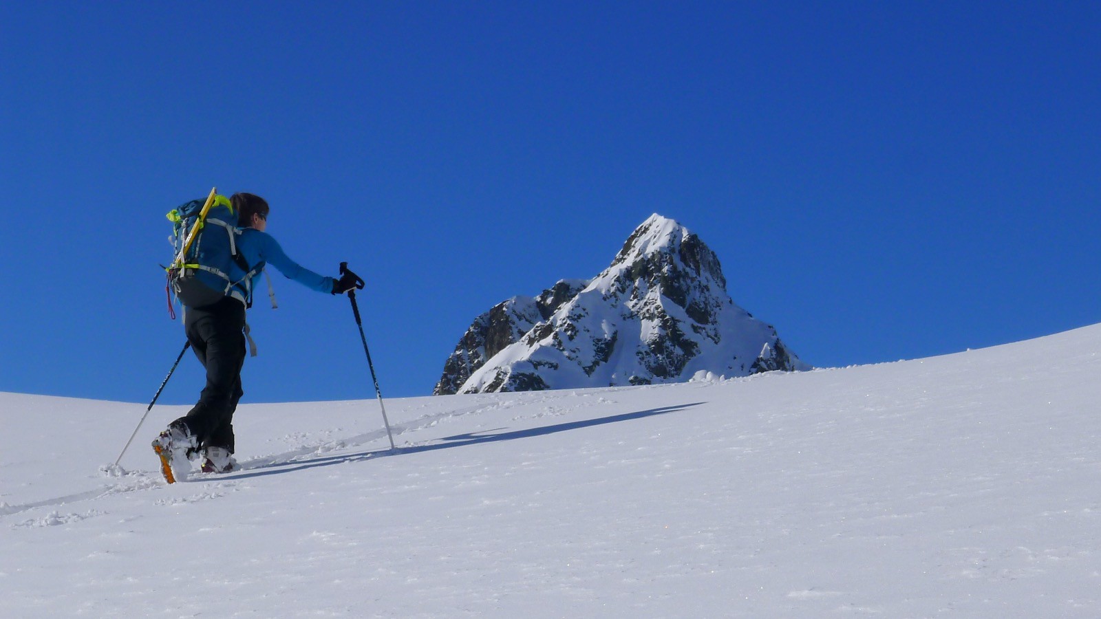 #4 Isa va se tromper de sommet Isa va se tromper de sommet